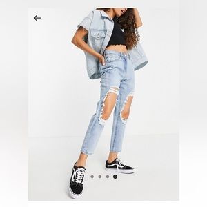 Womens size 6 Parisian Petite extreme rip jeans in light blue